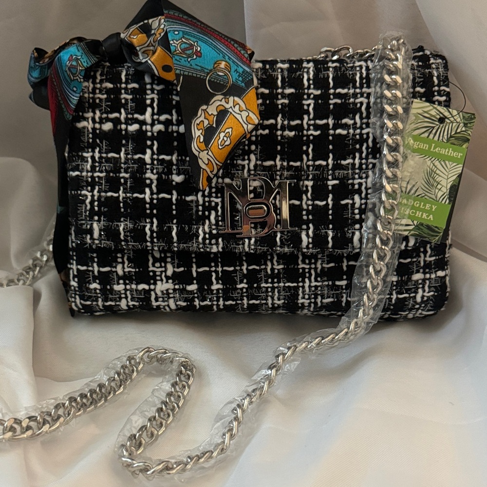 NWT BADGLEY MISCHKA Tweed Bag with Silver Hardware - Picture 5 of 5